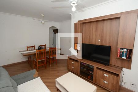 Sala de apartamento à venda com 3 quartos, 63m² em Vila Anhanguera, São Paulo