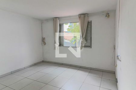 Quarto 1 de casa para alugar com 4 quartos, 130m² em Jardim Pinheiros, São Paulo