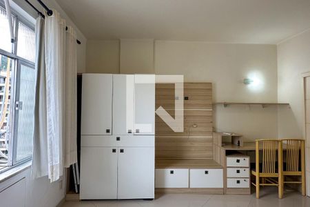 Quarto  de apartamento para alugar com 1 quarto, 55m² em Copacabana, Rio de Janeiro