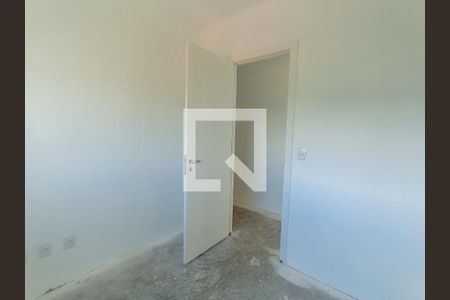 Quarto  de apartamento para alugar com 2 quartos, 70m² em Cavalhada, Porto Alegre