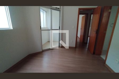 Apartamento à venda com 3 quartos, 118m² em Castelo, Belo Horizonte