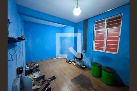 Quarto de casa à venda com 3 quartos, 360m² em Jardim Riacho das Pedras, Contagem