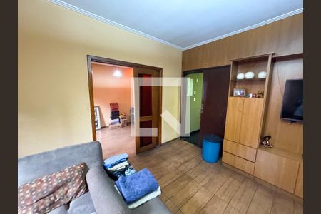 Sala de casa à venda com 3 quartos, 360m² em Jardim Riacho das Pedras, Contagem