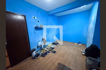 Quarto de casa à venda com 3 quartos, 360m² em Jardim Riacho das Pedras, Contagem