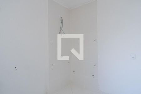 Banheiro de apartamento para alugar com 1 quarto, 42m² em Campo Novo, Porto Alegre