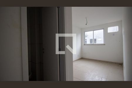 Suíte de apartamento para alugar com 2 quartos, 60m² em Vargem Grande, Rio de Janeiro