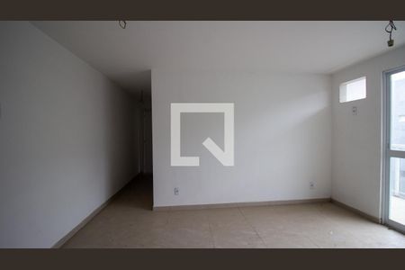 Sala de apartamento para alugar com 2 quartos, 60m² em Vargem Grande, Rio de Janeiro