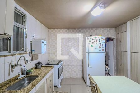 Cozinha de casa de condomínio à venda com 2 quartos, 94m² em Lins de Vasconcelos, Rio de Janeiro