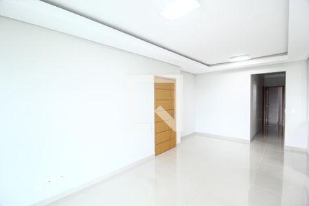 Sala de apartamento para alugar com 3 quartos, 94m² em Jardim Botânico, Uberlândia