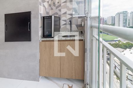 Varanda Sala de apartamento para alugar com 3 quartos, 103m² em Água Branca, São Paulo