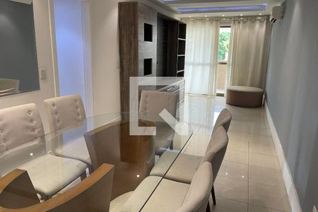 Sala de apartamento para alugar com 3 quartos, 109m² em Jardim Vinte E Cinco de Agosto, Duque de Caxias