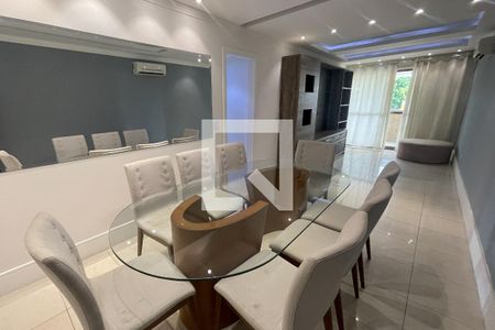 Sala de apartamento para alugar com 3 quartos, 109m² em Jardim Vinte E Cinco de Agosto, Duque de Caxias