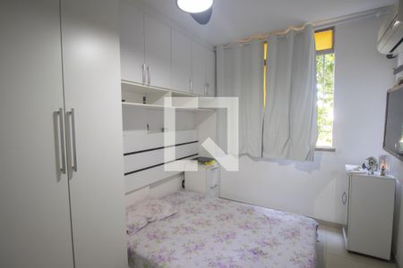 Quarto 2 de apartamento para alugar com 2 quartos, 54m² em Porto Novo, São Gonçalo