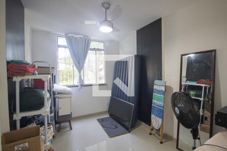 Quarto 1 de apartamento para alugar com 2 quartos, 54m² em Porto Novo, São Gonçalo