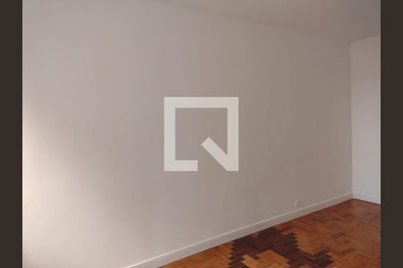 Quarto/Sala de kitnet/studio para alugar com 1 quarto, 26m² em Consolação, São Paulo