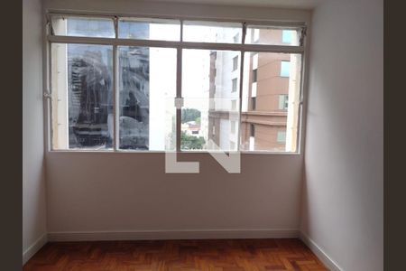 Quarto/Sala de kitnet/studio para alugar com 1 quarto, 26m² em Consolação, São Paulo