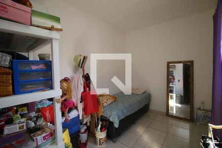 Quarto 1 de casa à venda com 2 quartos, 140m² em Irajá, Rio de Janeiro