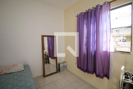 Quarto 1 de casa à venda com 2 quartos, 140m² em Irajá, Rio de Janeiro