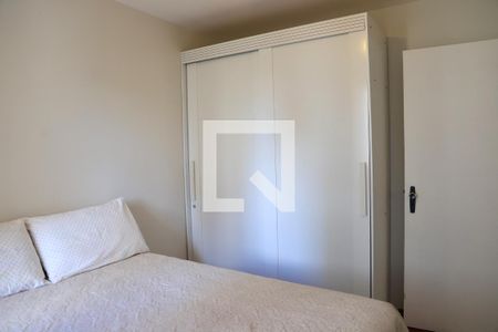 Quarto 1 de apartamento para alugar com 2 quartos, 65m² em Bosque da Saúde, São Paulo