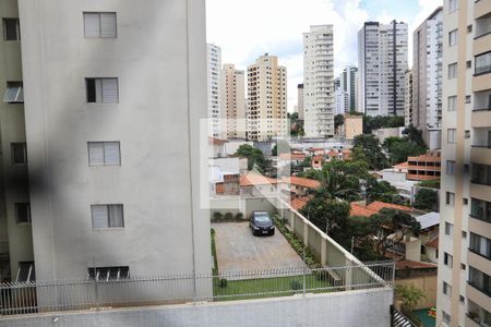 Quarto 2 de apartamento para alugar com 2 quartos, 65m² em Bosque da Saúde, São Paulo