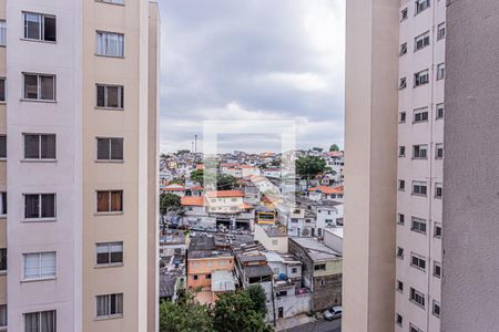 Vista Sala de apartamento para alugar com 2 quartos, 40m² em Vila Zat, São Paulo