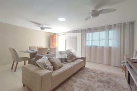 Sala de casa de condomínio para alugar com 3 quartos, 100m² em Freguesia (jacarepaguá), Rio de Janeiro