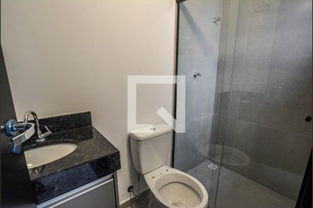 Banheiro de apartamento para alugar com 1 quarto, 24m² em Bangú, Santo André