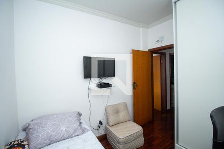 Quarto 1 de apartamento para alugar com 2 quartos, 80m² em Santa Efigênia, Belo Horizonte