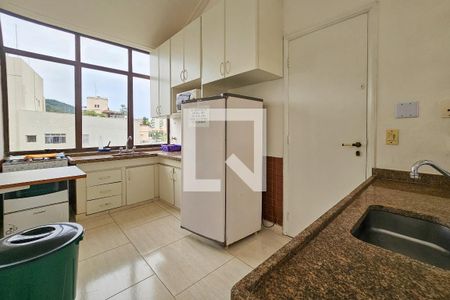 Apartamento para alugar com 295m², 4 quartos e 1 vaga Apartamento para alugar com 295m², 4 quartos e 1 vagaCozinha
