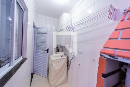 Casa de condomínio à venda com 70m², 2 quartos e 1 vaga Casa de condomínio à venda com 70m², 2 quartos e 1 vagaÁrea de Serviço