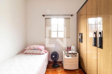 Quarto 1 de casa à venda com 4 quartos, 100m² em Vila Vitorio Mazzei, São Paulo