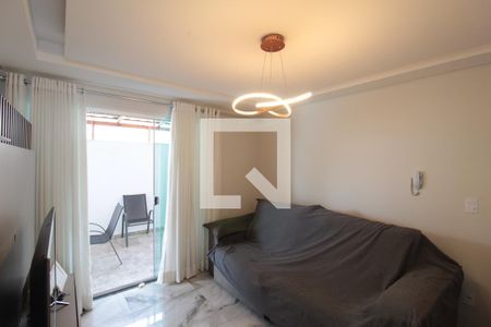 Sala de apartamento à venda com 2 quartos, 120m² em Maria Helena, Belo Horizonte