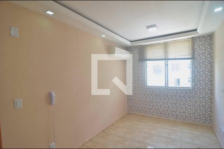 Sala de apartamento para alugar com 2 quartos, 47m² em Olaria, Canoas