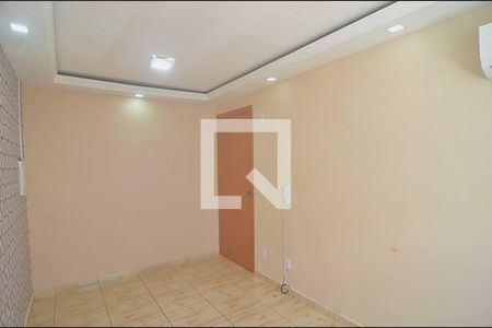 Sala de apartamento para alugar com 2 quartos, 47m² em Olaria, Canoas