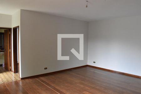 Sala 1 de casa para alugar com 3 quartos, 350m² em Água Verde, Curitiba