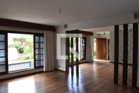 Sala 1 de casa para alugar com 3 quartos, 350m² em Água Verde, Curitiba