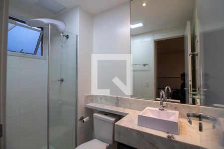 Banheiro de apartamento para alugar com 1 quarto, 26m² em Vila Butantã, São Paulo