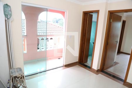 Sala de casa de condomínio para alugar com 2 quartos, 85m² em Jardim Monte Carmelo, Guarulhos