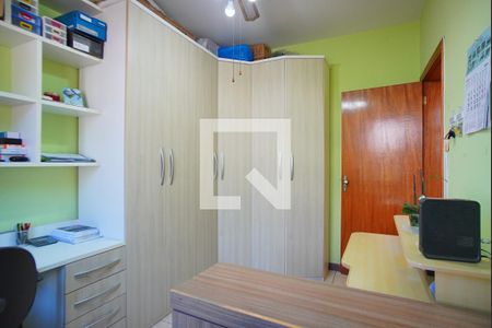 Quarto 2 de apartamento à venda com 2 quartos, 65m² em São Geraldo, Porto Alegre