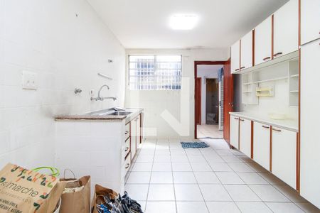 Casa à venda com 112m², 3 quartos e 1 vaga Casa à venda com 112m², 3 quartos e 1 vagaCozinha