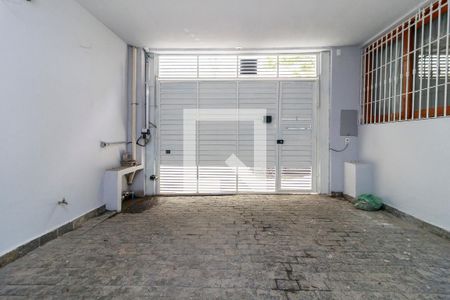 Casa à venda com 112m², 3 quartos e 1 vaga Casa à venda com 112m², 3 quartos e 1 vagaGaragem