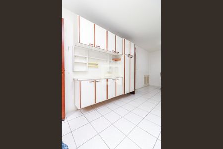 Casa à venda com 112m², 3 quartos e 1 vaga Casa à venda com 112m², 3 quartos e 1 vagaCozinha