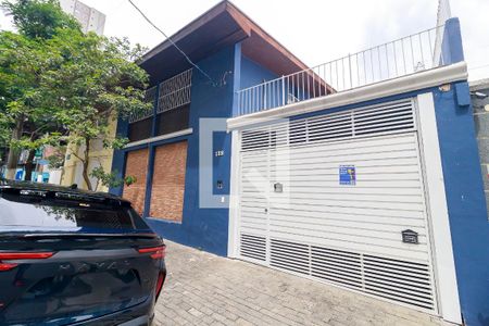 Casa à venda com 112m², 3 quartos e 1 vaga Casa à venda com 112m², 3 quartos e 1 vagaFachada