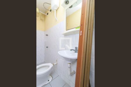 Casa à venda com 112m², 3 quartos e 1 vaga Casa à venda com 112m², 3 quartos e 1 vagaÁrea de Serviço - Banheiro
