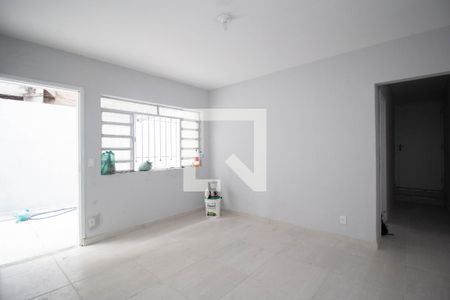 Sala de casa para alugar com 3 quartos, 220m² em Jardim Santa Monica, São Paulo