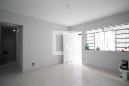 Sala de casa para alugar com 3 quartos, 220m² em Jardim Santa Monica, São Paulo