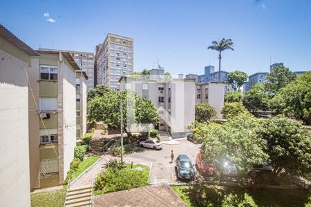 Vista de apartamento à venda com 2 quartos, 44m² em Santo Antônio, Porto Alegre