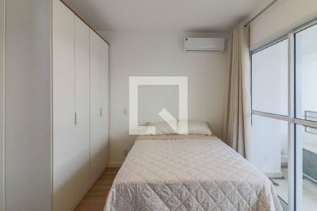 Quarto / Cozinha de kitnet/studio à venda com 1 quarto, 24m² em Butantã, São Paulo