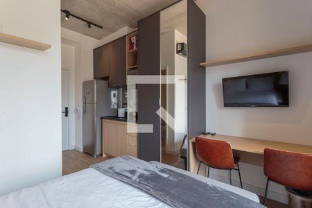 Sala/Quarto de kitnet/studio para alugar com 1 quarto, 23m² em Vila Olímpia, São Paulo