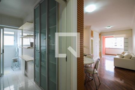 Sala de apartamento à venda com 2 quartos, 70m² em Pompeia, São Paulo